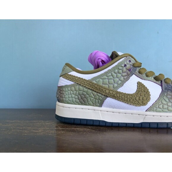 Nike SB Dunk Low Pro QS x Alexis Sablone "Chameleon" Men's Size 10 HJ3386-300 - Picture 4 of 11